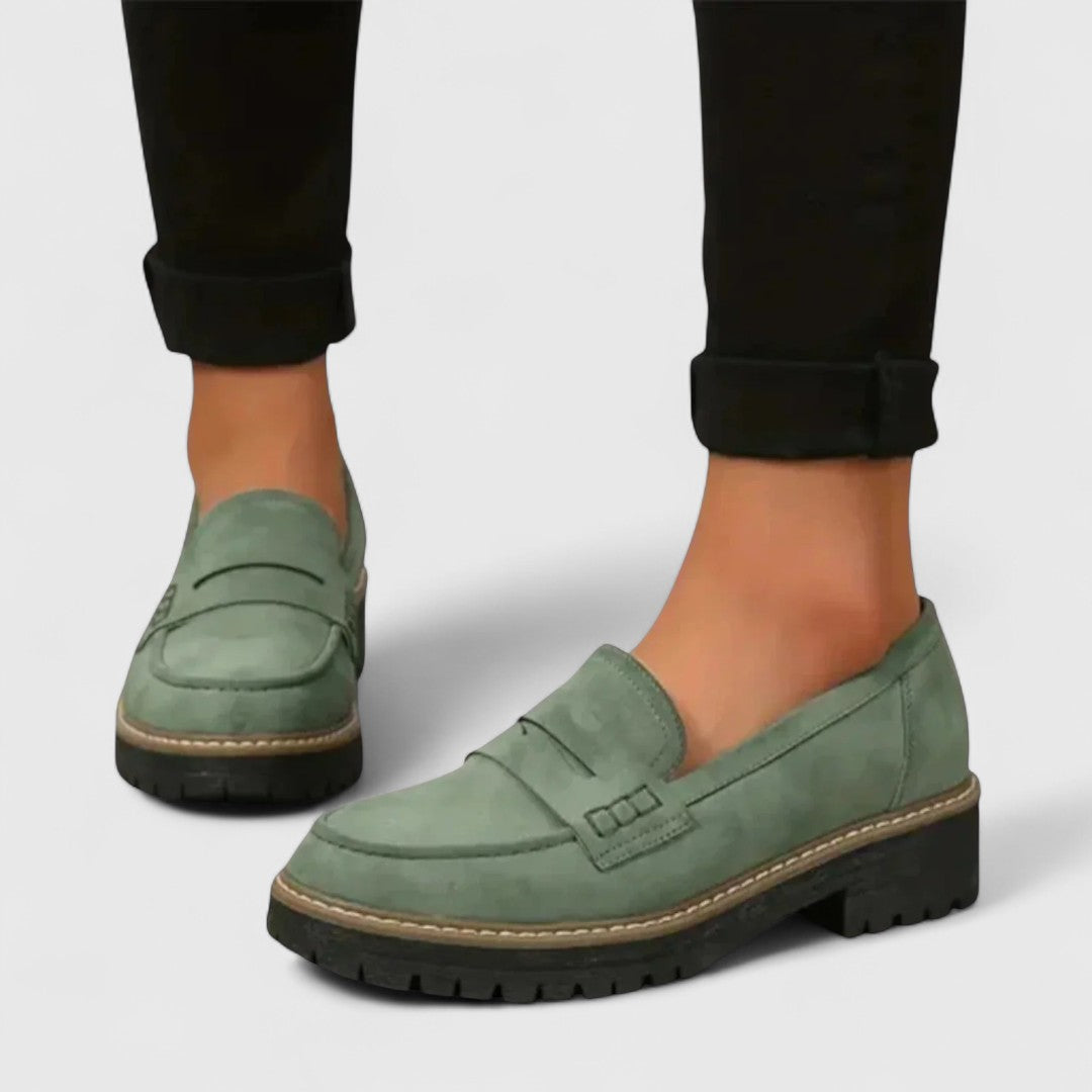 Mocassins à semelle plateforme et à grosse semelle crantée pour femme, style loafer avec bride penny, confort décontracté, noir rose | Sulvida