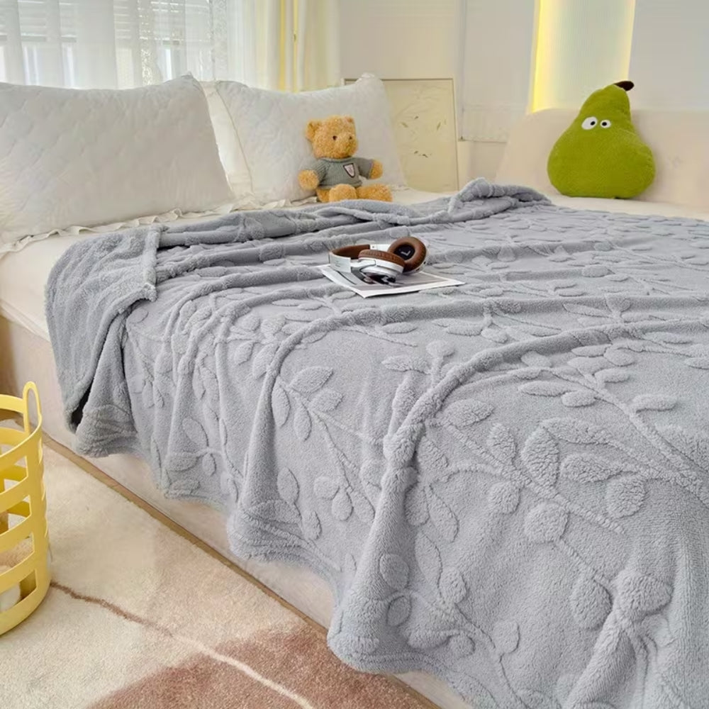 Fleece Plaid met Reliëf Bladmotief – Zachte Microvezel Deken voor Bank & Bed Herfst Winter Decoratie | Sulvida
