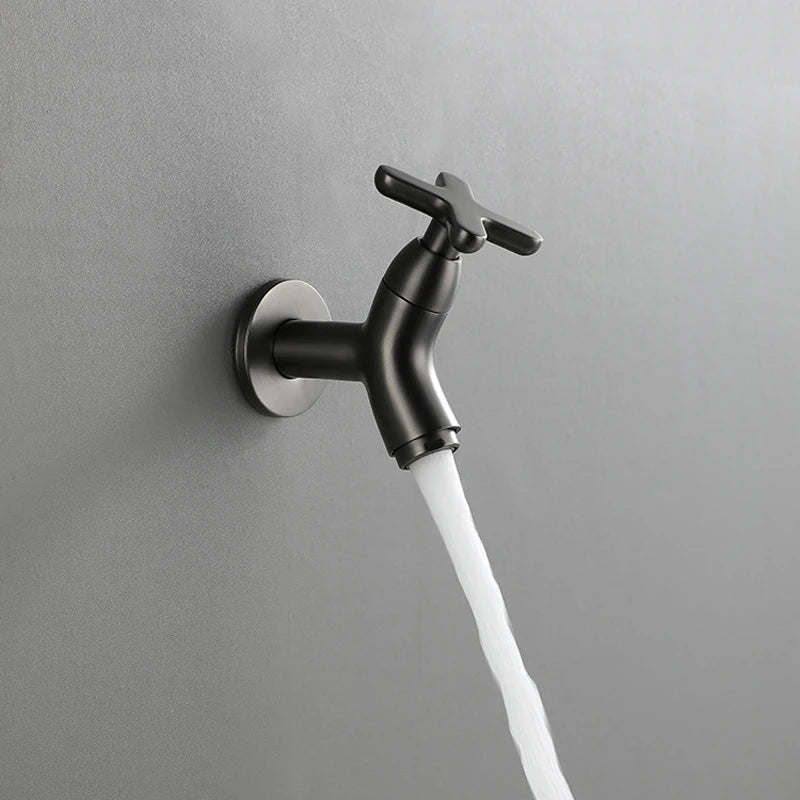 Wandmontage kraan messing koudwater voor keuken badkamer en tuin – Modern design met draaibare uitloop | Sulvida