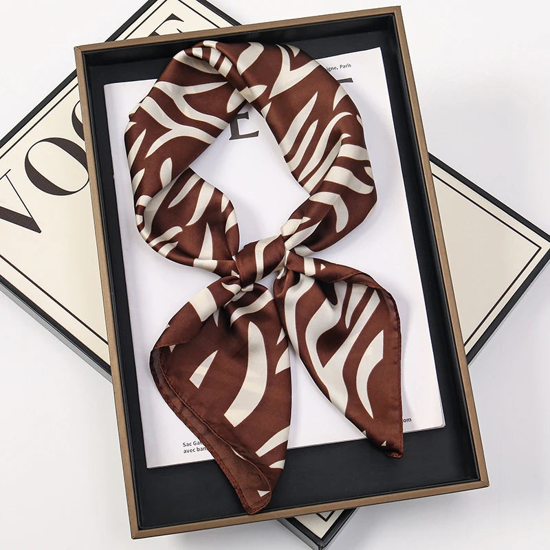 Vierkante Zijden Sjaal Dames Halsdoek Haarband Satijn Hoofdband Multifunctioneel Accessoire 70x70cm Elegante Sjaal | Sulvida
