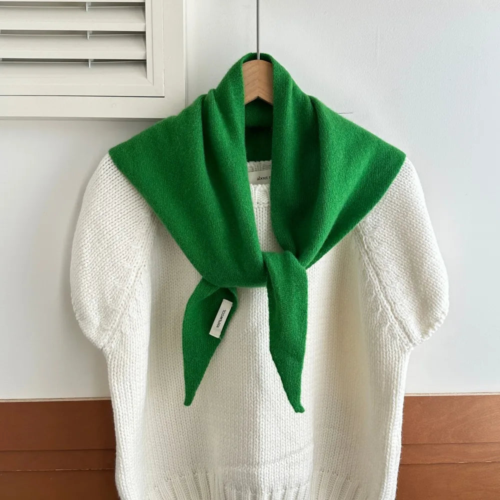 Driehoekige Wintersjaal van Wol voor Dames Gebreide Omslagdoek Effen Hoofddoek Warme Herfst Winter Accessoire | Sulvida
