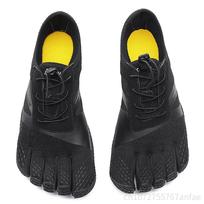 Minimalistische sportschoenen met vijfteenontwerp voor gym fitness yoga wandelen indoor outdoor training | Sulvida