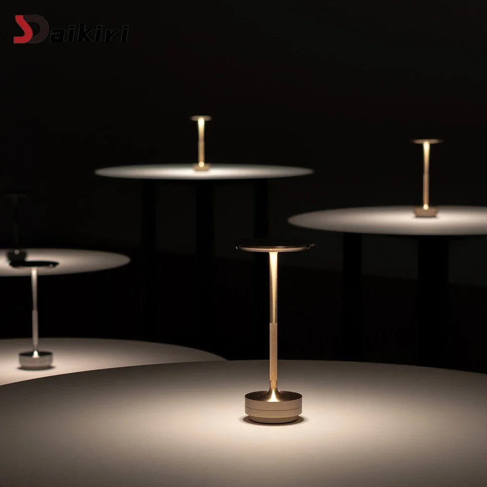 Draadloze Design Tafellamp met Touch Bediening Dimbaar LED Verlichting 5W Aluminium Lamp Sfeerlicht Woonkamer | Sulvida