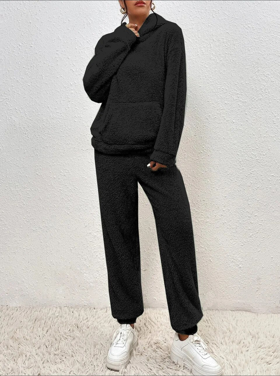 Teddy Huispak met Capuchon Kangoeroezak Dames Winter Loungewear Fleece Homewear Comfortset Relaxkleding | Sulvida