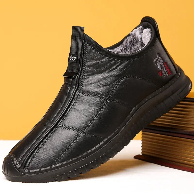 Waterdicht schoenen - Winter herenlaarzen zijn warme waterdichte antislip dikke wandelschoenen en oversized werkschoenen voor heren van 38-48 platformlaarzen