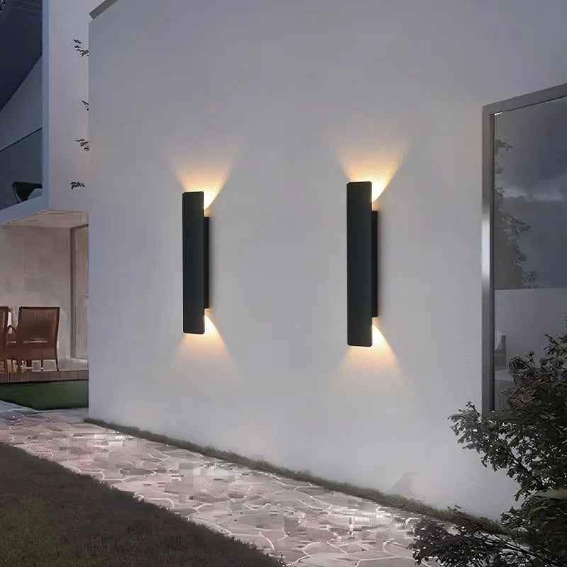 Applique extérieure LED 18W, aluminium noir, étanche IP65, éclairage extérieur moderne, installation facile au jardin | Sulvida
