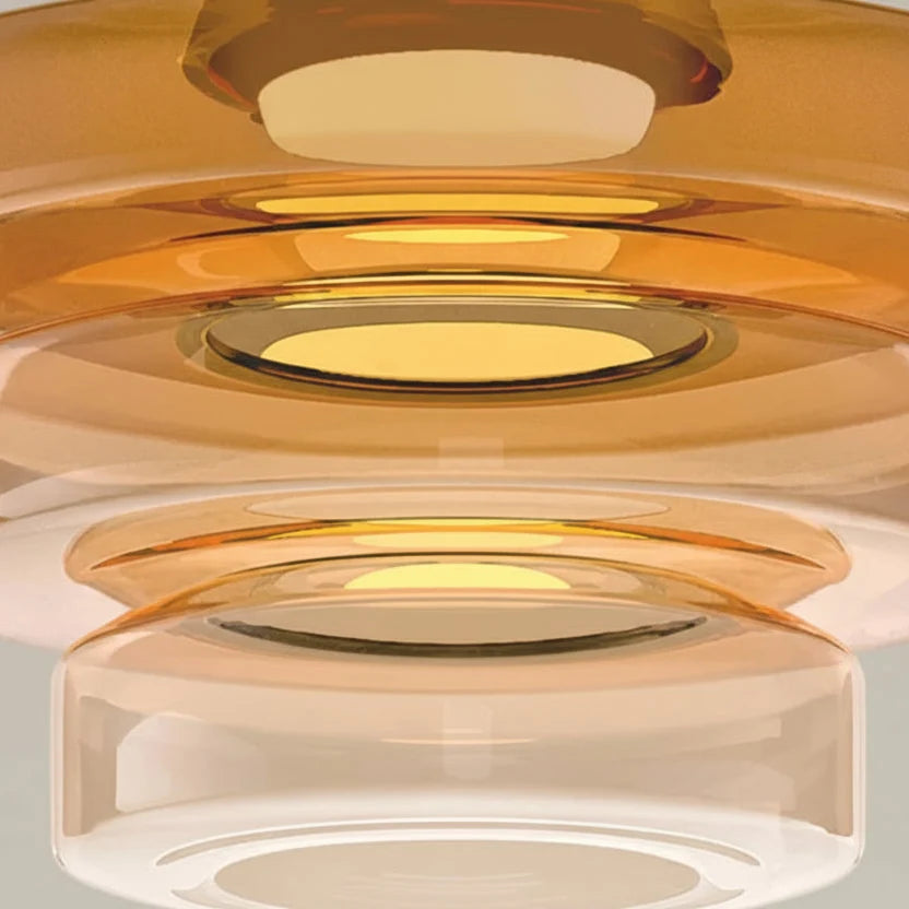 Glazen hanglamp met gelaagde kap in amber groen of grijs voor sfeervolle verlichting eetkamer woonkamer | Sulvida