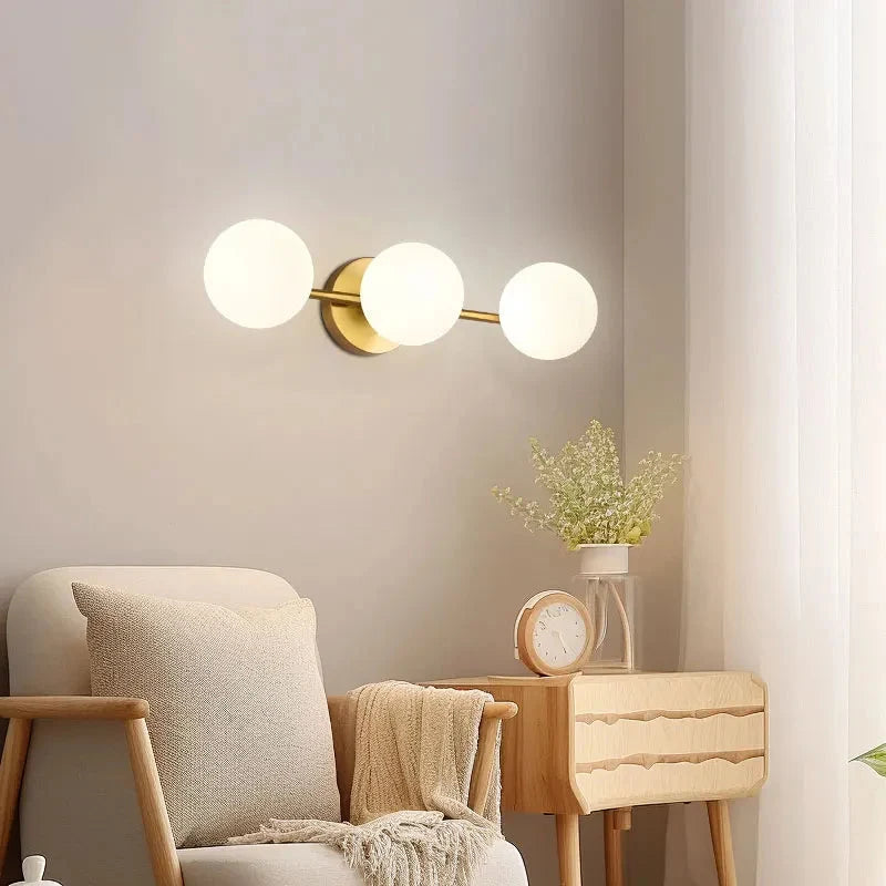Glazen Bol Wandlamp Metaal met LED Verlichting voor Slaapkamer Gang Woonkamer Minimalistische Sfeerverlichting | Sulvida