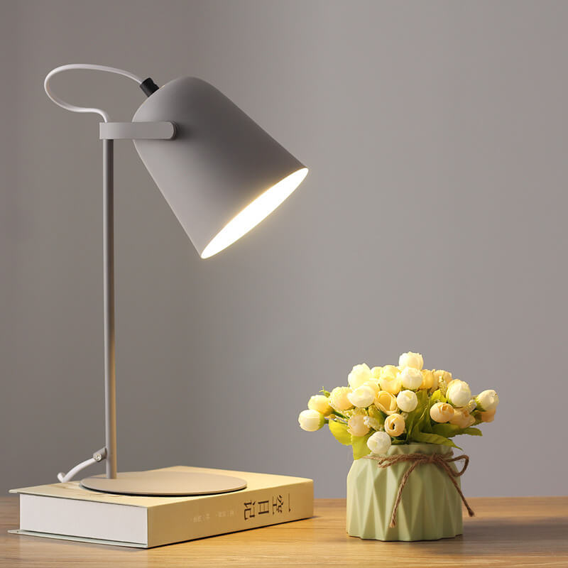 IJzeren tafellamp met emmerontwerp moderne pastelkleur verlichting voor woonkamer slaapkamer bureau styling | Sulvida