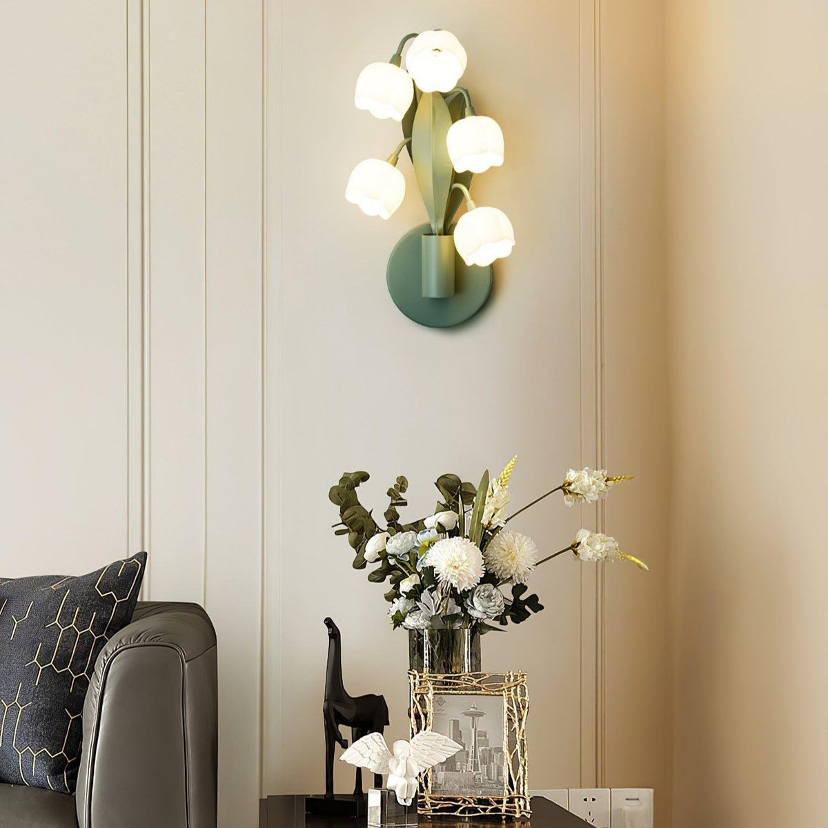Wandlamp Orchidee Met Bladeren Groen Metaal PC Lichtbron G4 Slaapkamer Hal Badkamer Botanisch Design | Sulvida