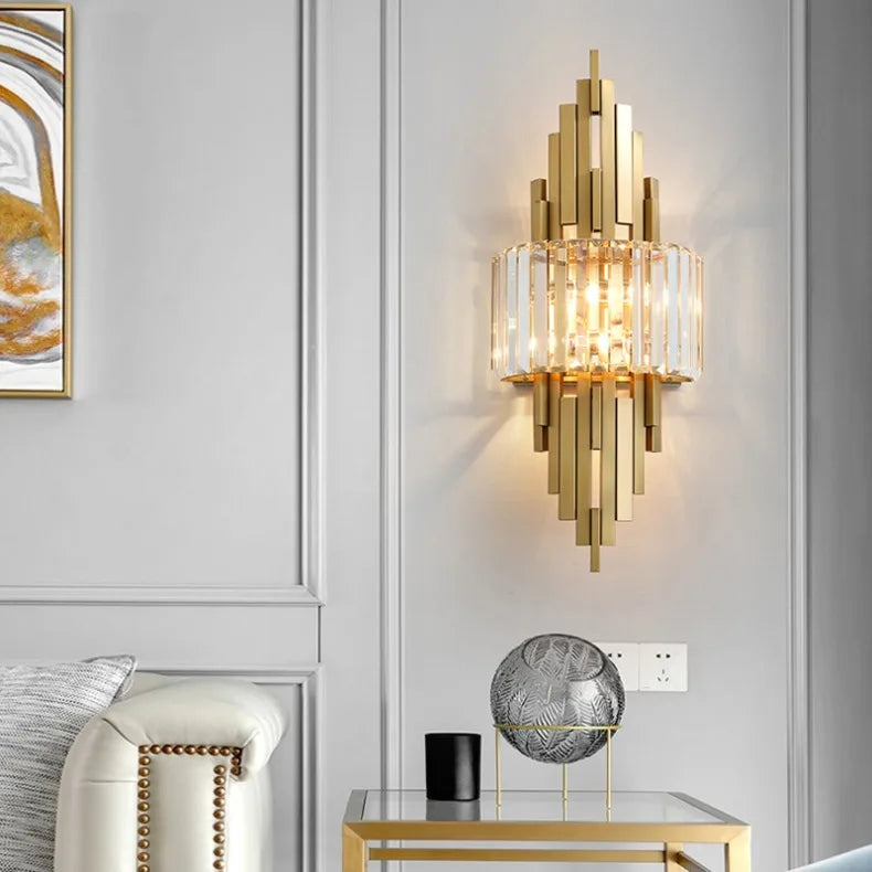 Kristallen wandlamp gelaagd design chroom woonkamer slaapkamer gang entree warm licht modern interieur | Sulvida