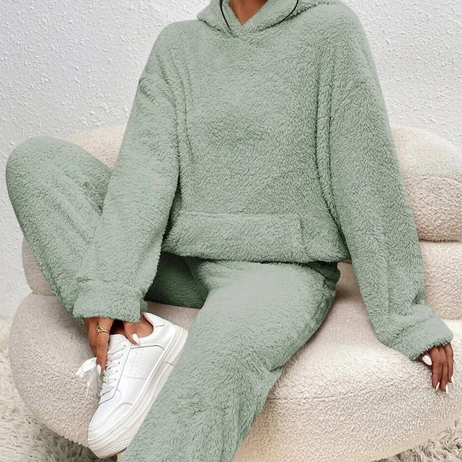 Teddy Huispak met Capuchon Kangoeroezak Dames Winter Loungewear Fleece Homewear Comfortset Relaxkleding | Sulvida