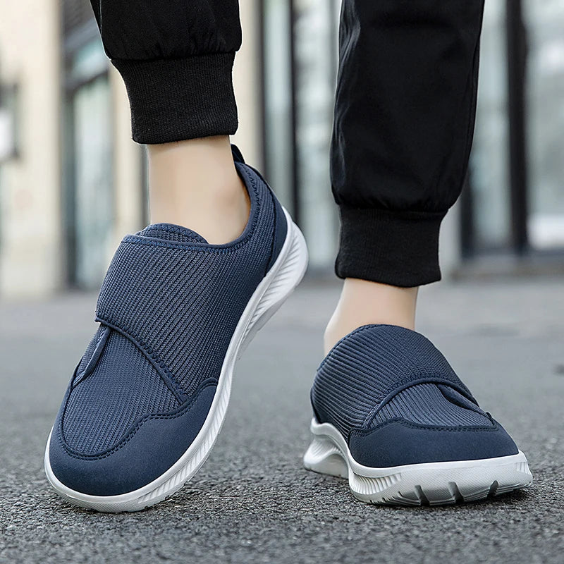 Orthopedische Herenschoenen Extra Breed met Klittenband Ademend Mesh Comfortabele Wandelschoenen voor Senioren | Sulvida