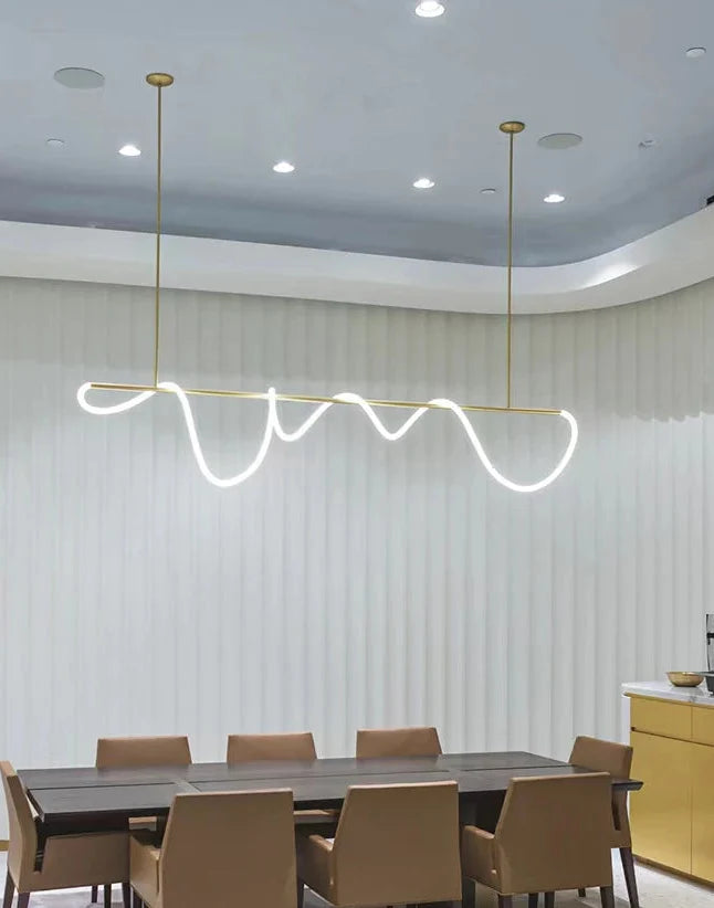 Lineaire Hanglamp LED IJzer Siliconen Zwart Goud Dimbaar Eetkamer Woonkamer Slaapkamer Modern Design | Sulvida