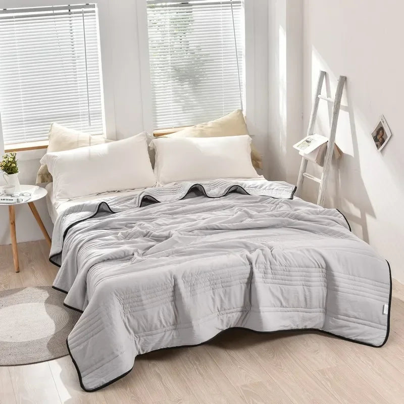 Zomerdeken met Koeleffect Lichtgewicht Ademend Dekbed voor Warme Nachten Comfortabel Slapen 150×200 tot 220×240 cm | Sulvida