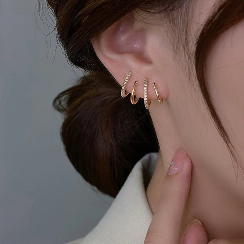 Oorbellen Vier Klauwen Design Zirkonia Zilver Goud Elegante Earcuff Sierlijk Oorknopje Dames Accessoire | Sulvida