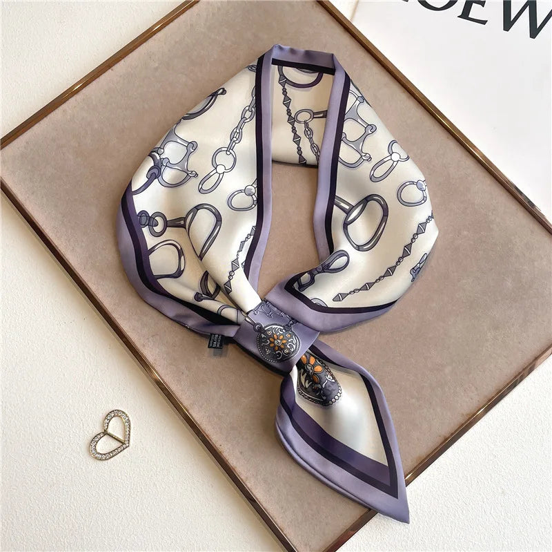 Foulard en satin pour femme à imprimé chevaux, écharpe étroite, bandana élégant, tour de cou, bandeau et bracelet, intemporel | Sulvida