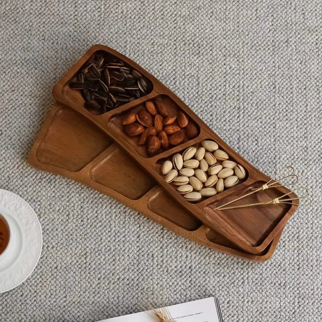 Servierschale aus Holz mit Fächern für Snacks, Häppchen und Knabbereien, mit 3 oder 4 Fächern, für den Tisch geeignet | Sulvida