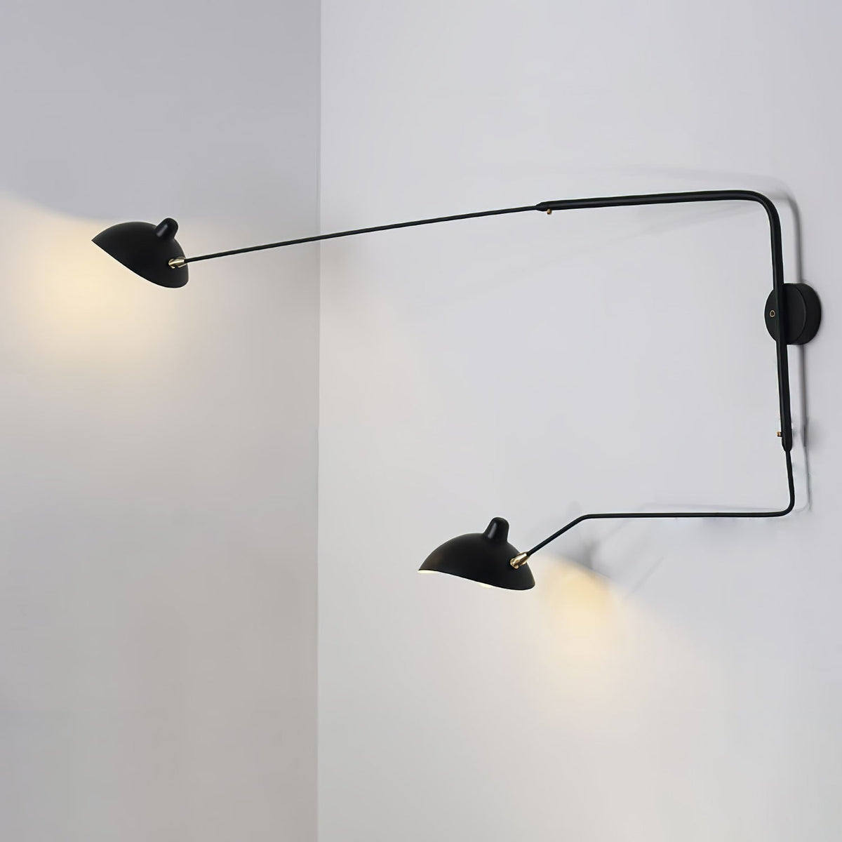 Wandlamp met verstelbare arm zwart metaal modern design 120 cm verstelbaar woonruimte leeshoek werkplek | Sulvida