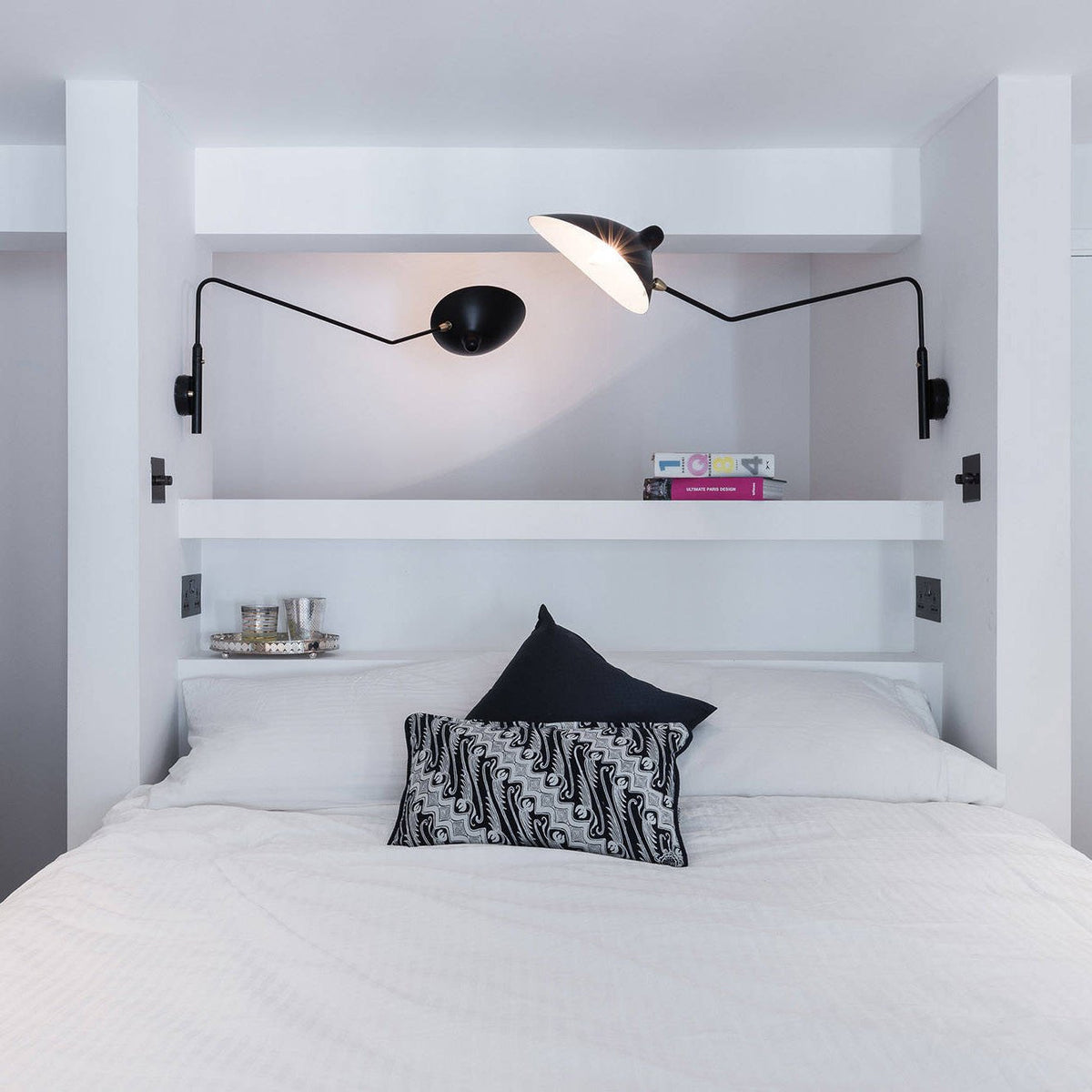 Wandlamp met verstelbare arm zwart metaal modern design 120 cm verstelbaar woonruimte leeshoek werkplek | Sulvida