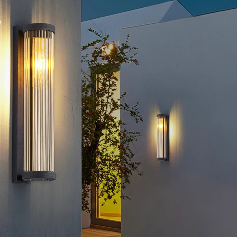 Solar wandlamp buiten geribbeld glas metaal IP65 waterdicht 28-57.5 cm terras balkon garage entree tuin | Sulvida