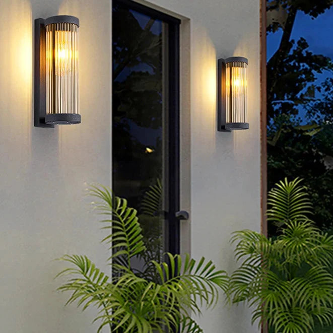 Solar wandlamp buiten geribbeld glas metaal IP65 waterdicht 28-57.5 cm terras balkon garage entree tuin | Sulvida