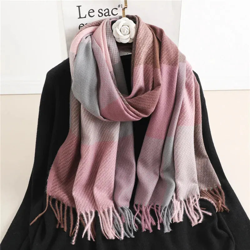 Écharpe à carreaux en cachemire 200×65 cm, classique et chaude, accessoire d’hiver tendance et luxueux pour femme et homme, design élégant | Sulvida