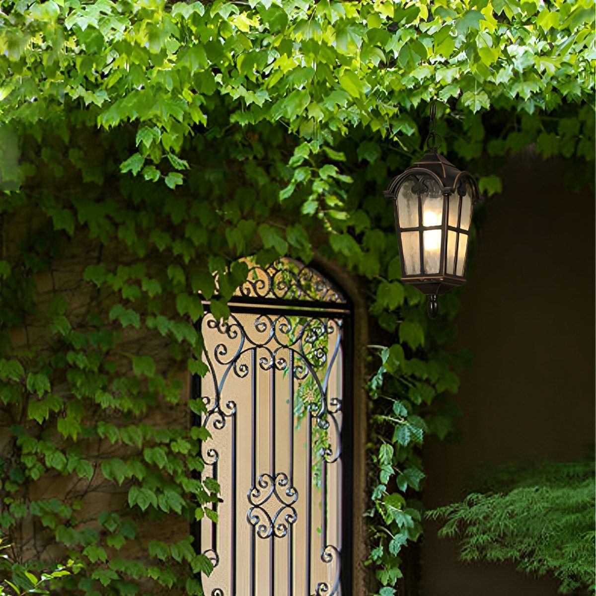 Hanglamp Buiten LED Zwart Lantaarn Vintage Kruisvorm Waterdicht Aluminiumlegering Tuinverlichting Terras | Sulvida
