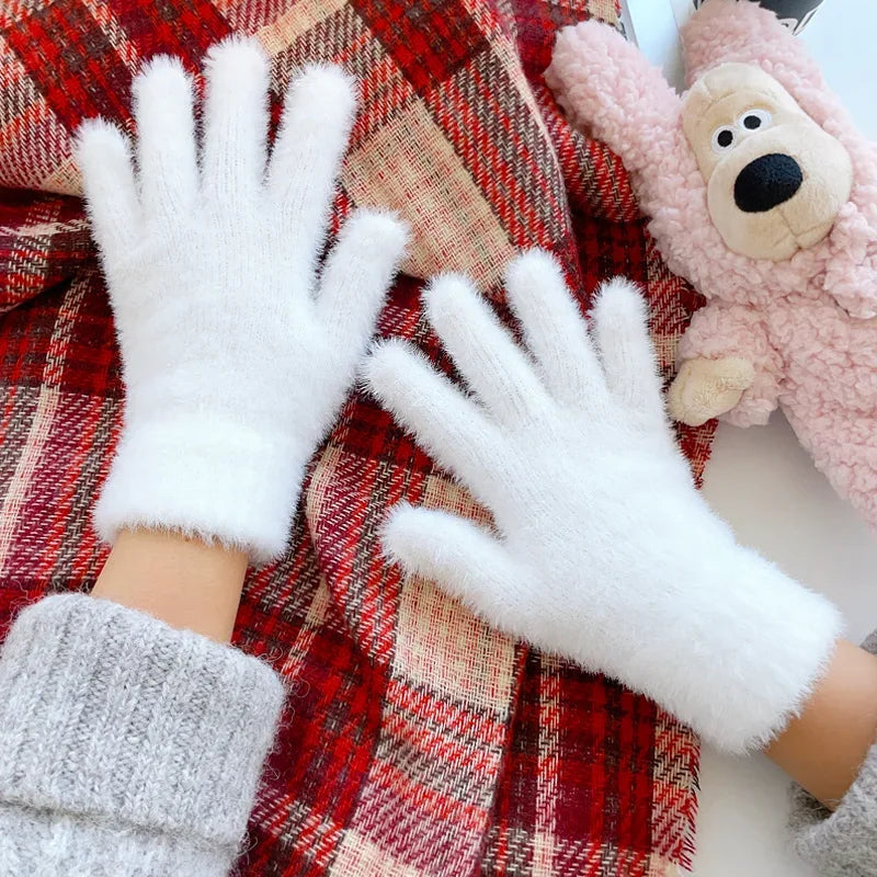 Zachte Pluche Winterhandschoenen voor Dames – Warm & Comfortabel met Elastische Pasvorm voor Koude Dagen | Sulvida