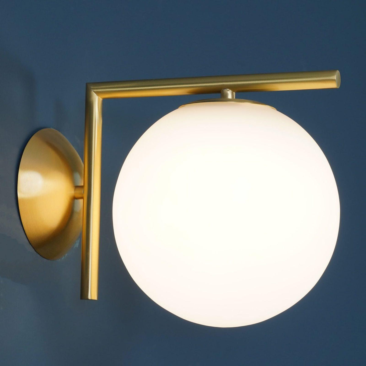 Wandlamp Geblazen Opaalglas Minimalistisch Goudkleurig Zwart Fitting E27 Modern Design Woonkamer Slaapkamer | Sulvida