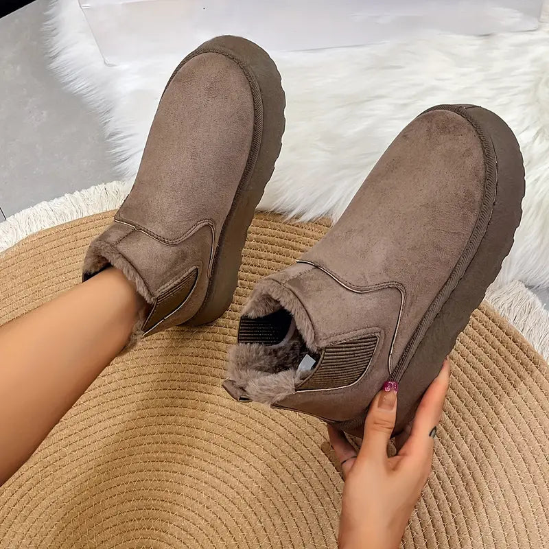 Zachte Dames Laarzen Beige Fleece Gevoerd Platte Hak Comfort Winterlaarzen voor Dagelijks Gebruik en Vrije Tijd | Sulvida