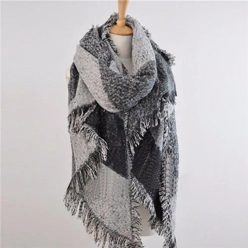 Écharpe maxi 250x70cm en laine douce, grise et rouge, oversize, extra-large et chaude pour les journées froides, pour femme et homme | Sulvida