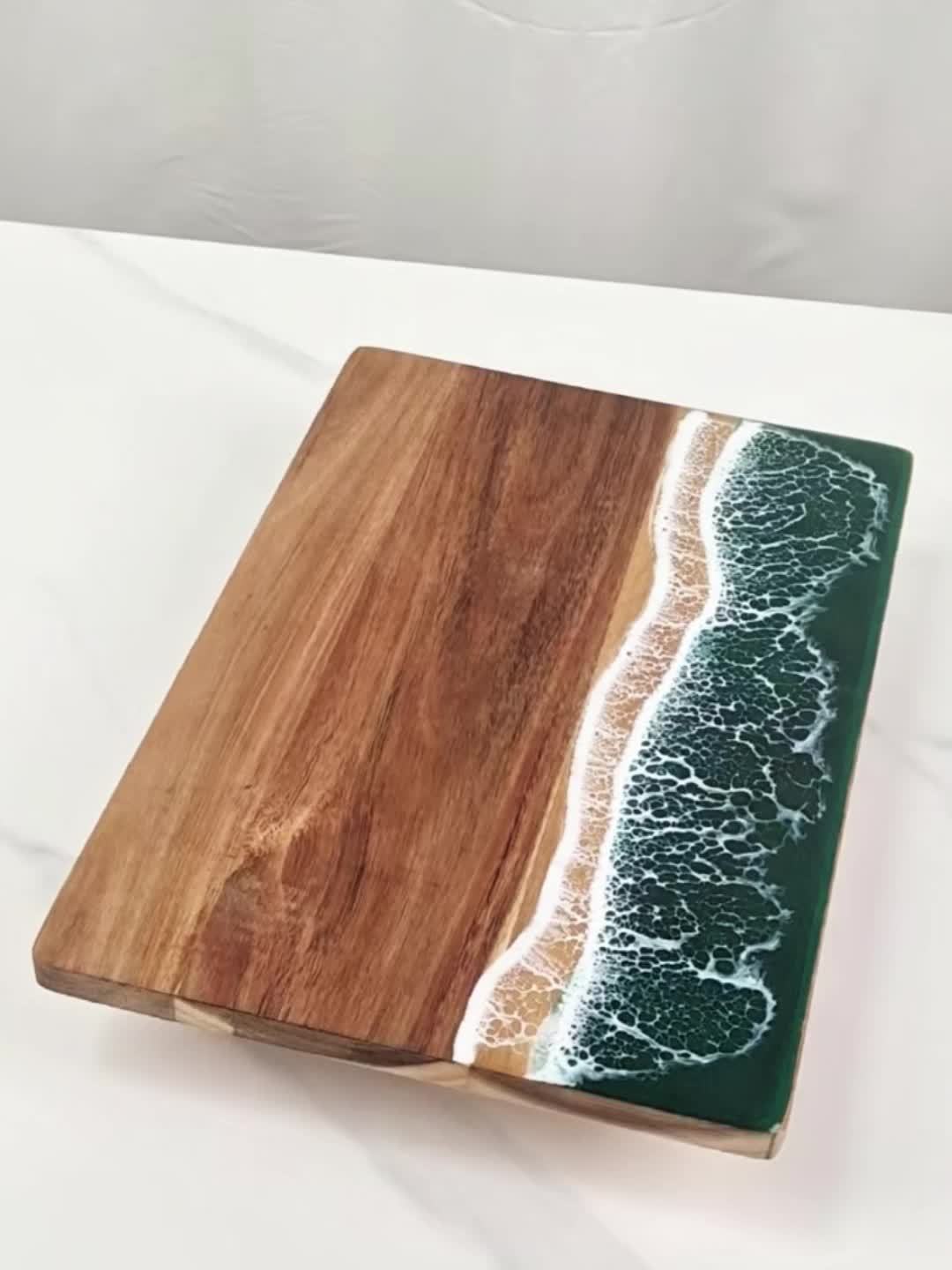 Serveerplank Acacia met Harsinlay Oceaangolven Blauw Groen Roze Rechthoekig 46×23 cm Kaasplank Snijplank Hout | Sulvida