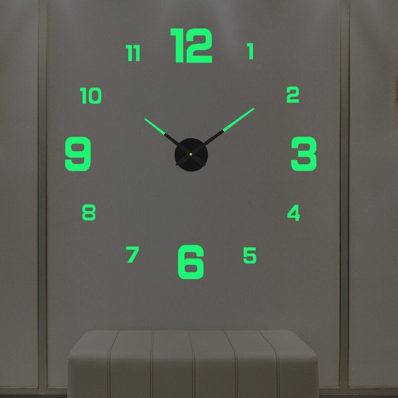 Oversized wandklok metaal zwart zilver goud modern design stil uurwerk woonkamer kantoor decoratie interieur | Sulvida