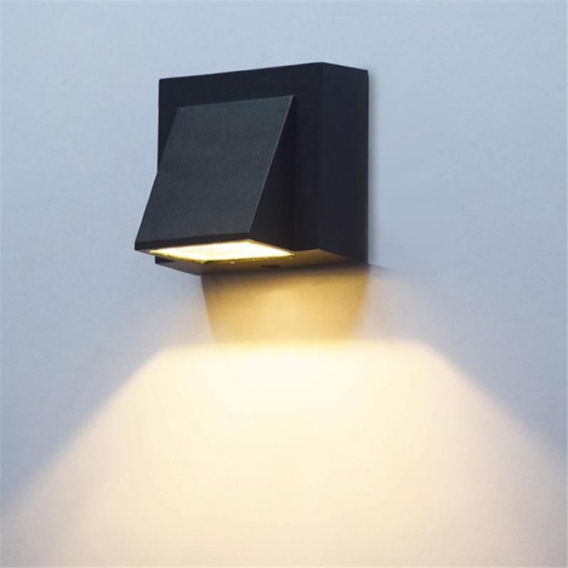 Moderne Wandlamp Buiten Zwart Metaal LED IP65 Waterdicht Verlichtingsarmatuur voor Tuin Gang Entree Terras | Sulvida