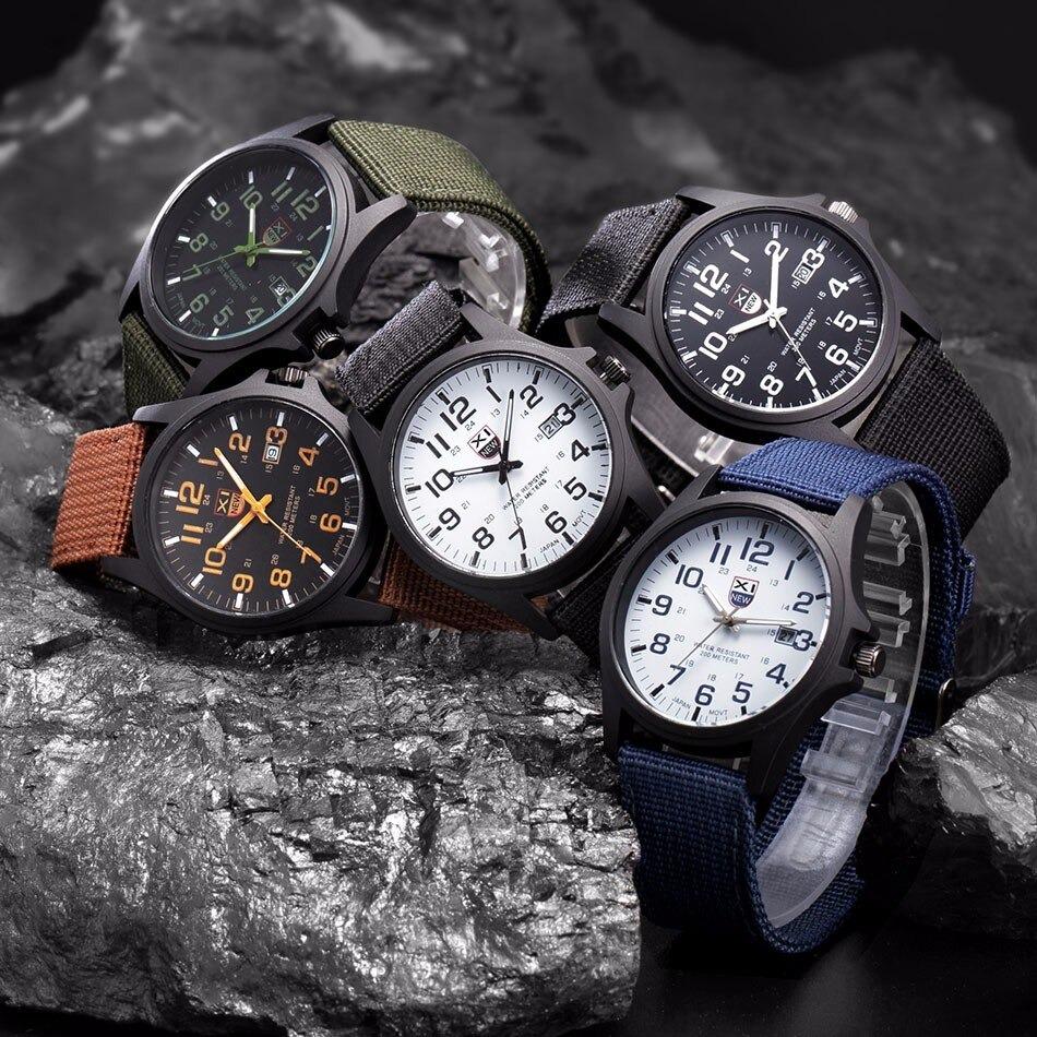 Montre de sport numérique pour homme, étanche et résistante aux chocs, chronographe LED, montre-bracelet d’extérieur avec bracelet en silicone | Sulvida