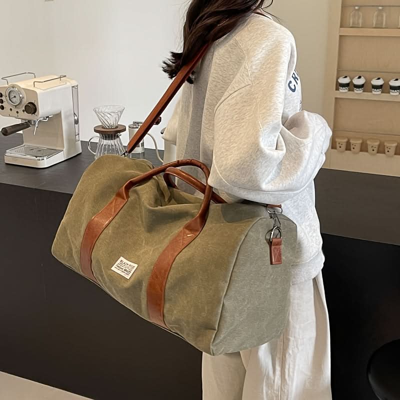 Sac de week-end vintage avec bandoulière renforcée et plusieurs compartiments, sac de voyage en toile 50 cm, vert, noir, kaki | Sulvida