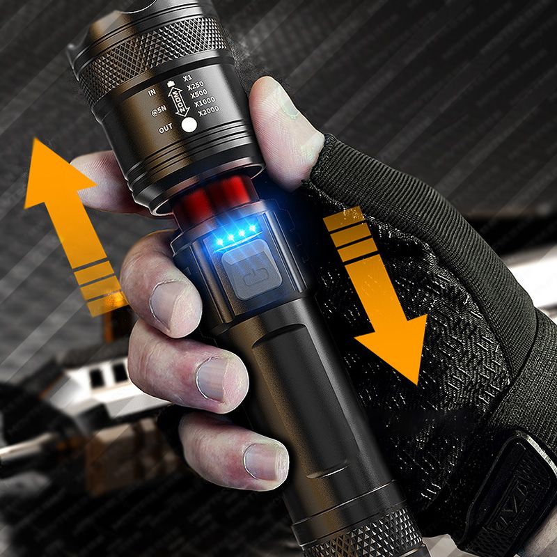 Lampe torche LED 7500 lumens rechargeable USB-C étanche IPX7 en aluminium militaire, éclairage puissant pour l'extérieur | Sulvida