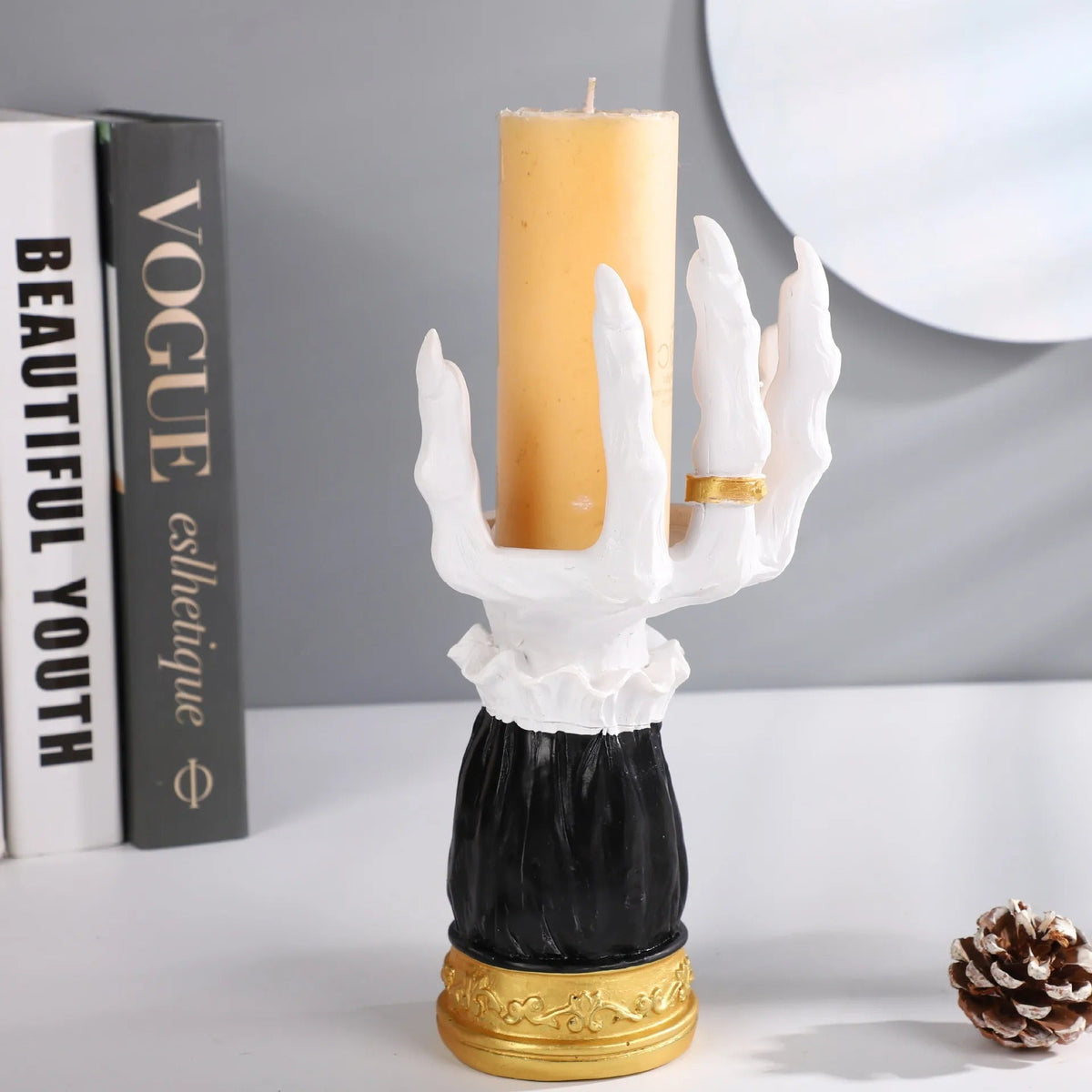 Heksenhand Kandelaar Gothische Decoratie Halloween Tafelstuk Griezelige Sfeer voor Avond Feest Mystieke Stijl | Sulvida