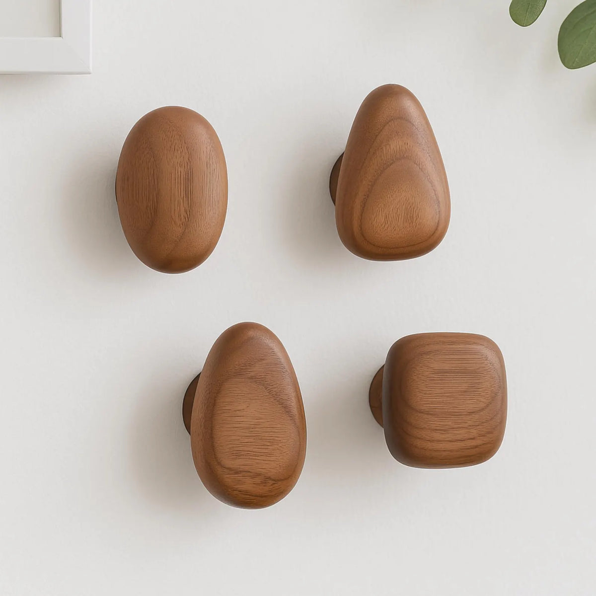 Wandkapstok Hout Natuurlijk Set 4 Stuks Organisch Design Kiezelstenen Massief Hout Handgemaakt Hal Entree | Sulvida