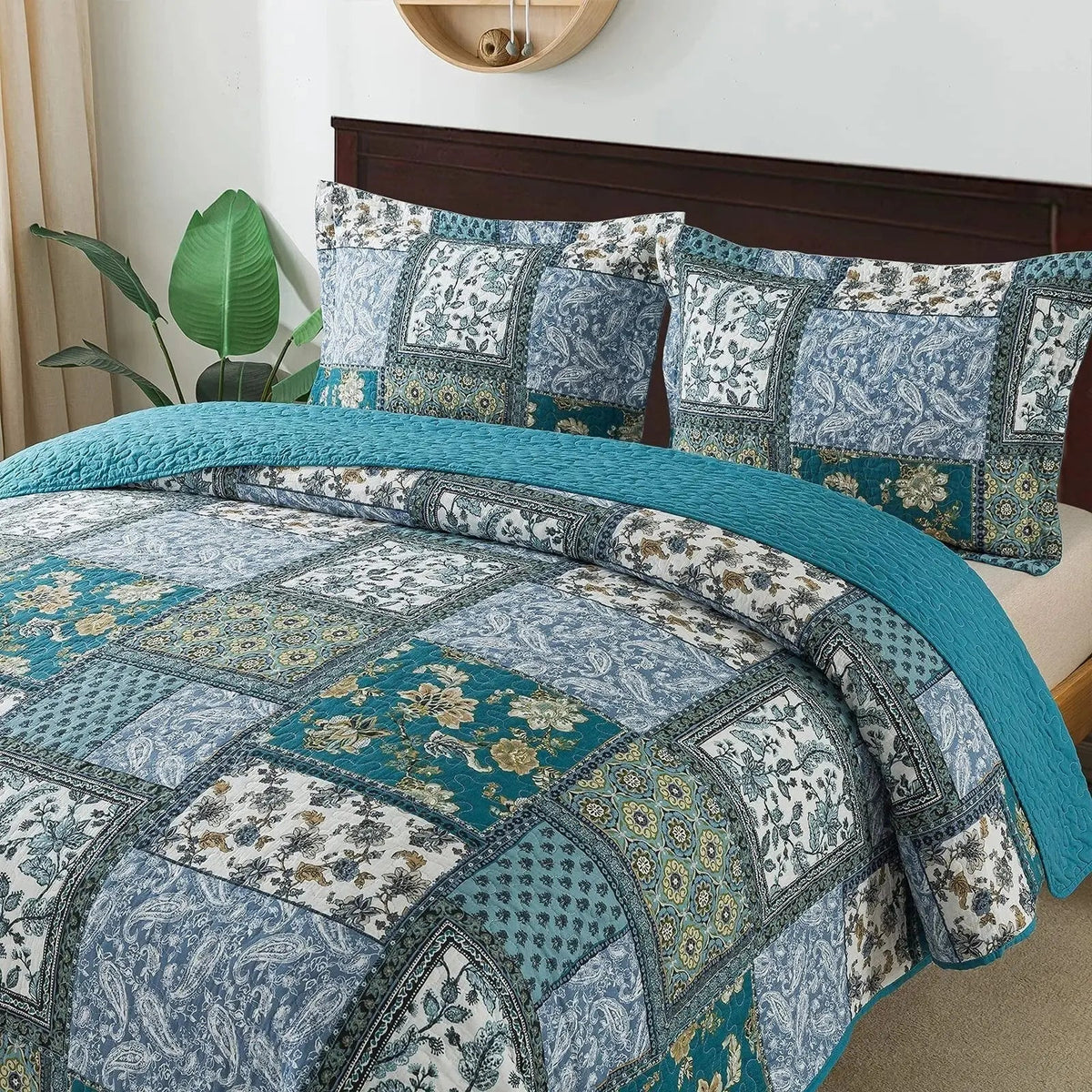 Patchwork Quilt Set Blauw Wit Bloemmotief Dubbelzijdig Bedsprei met Kussenslopen Lichtgewicht Slaapkamer | Sulvida
