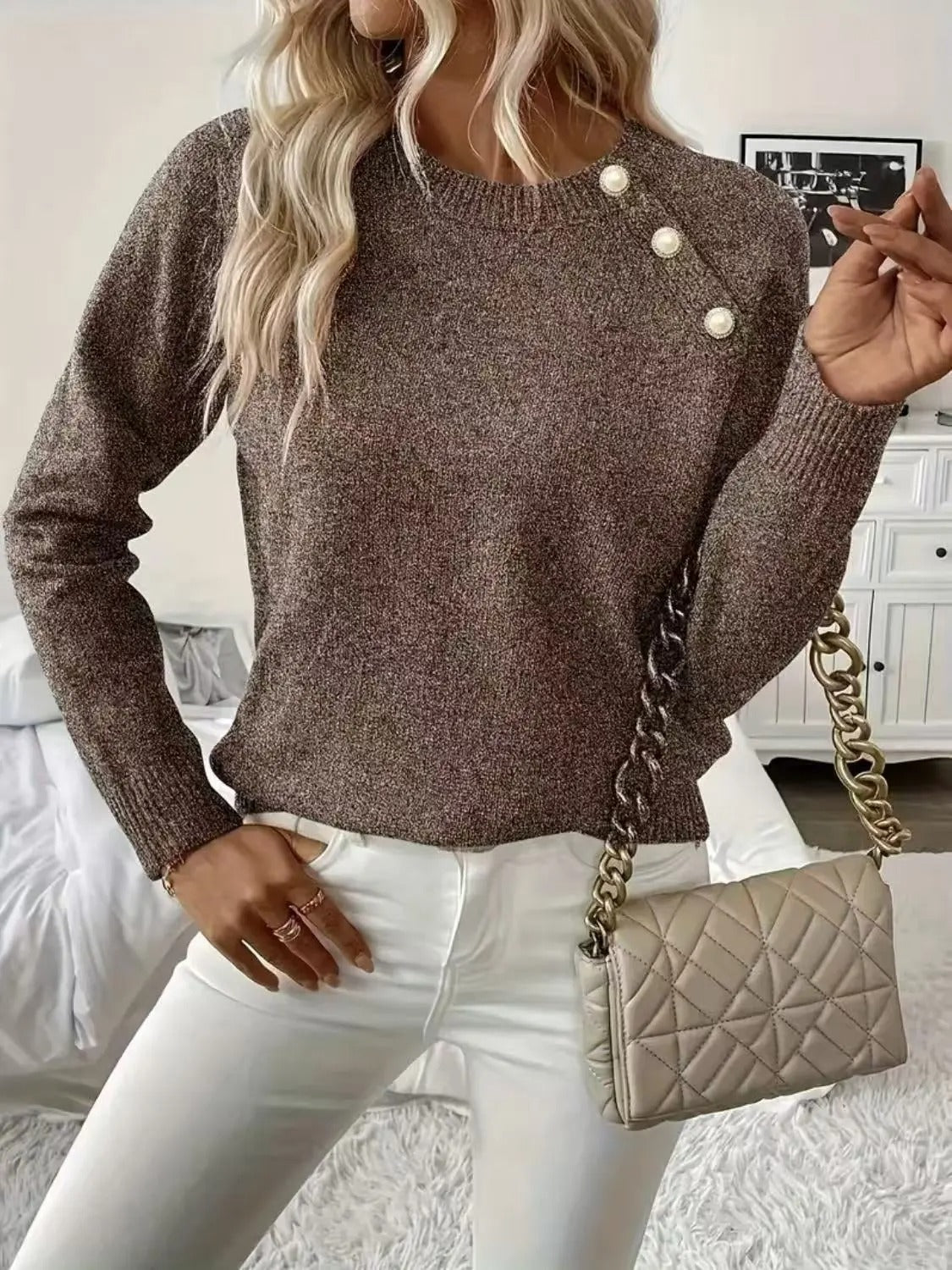 Gebreide damestrui met parelknoopjes tijdloos winterkledingstuk warm comfortabel elegant voor koude dagen | Sulvida