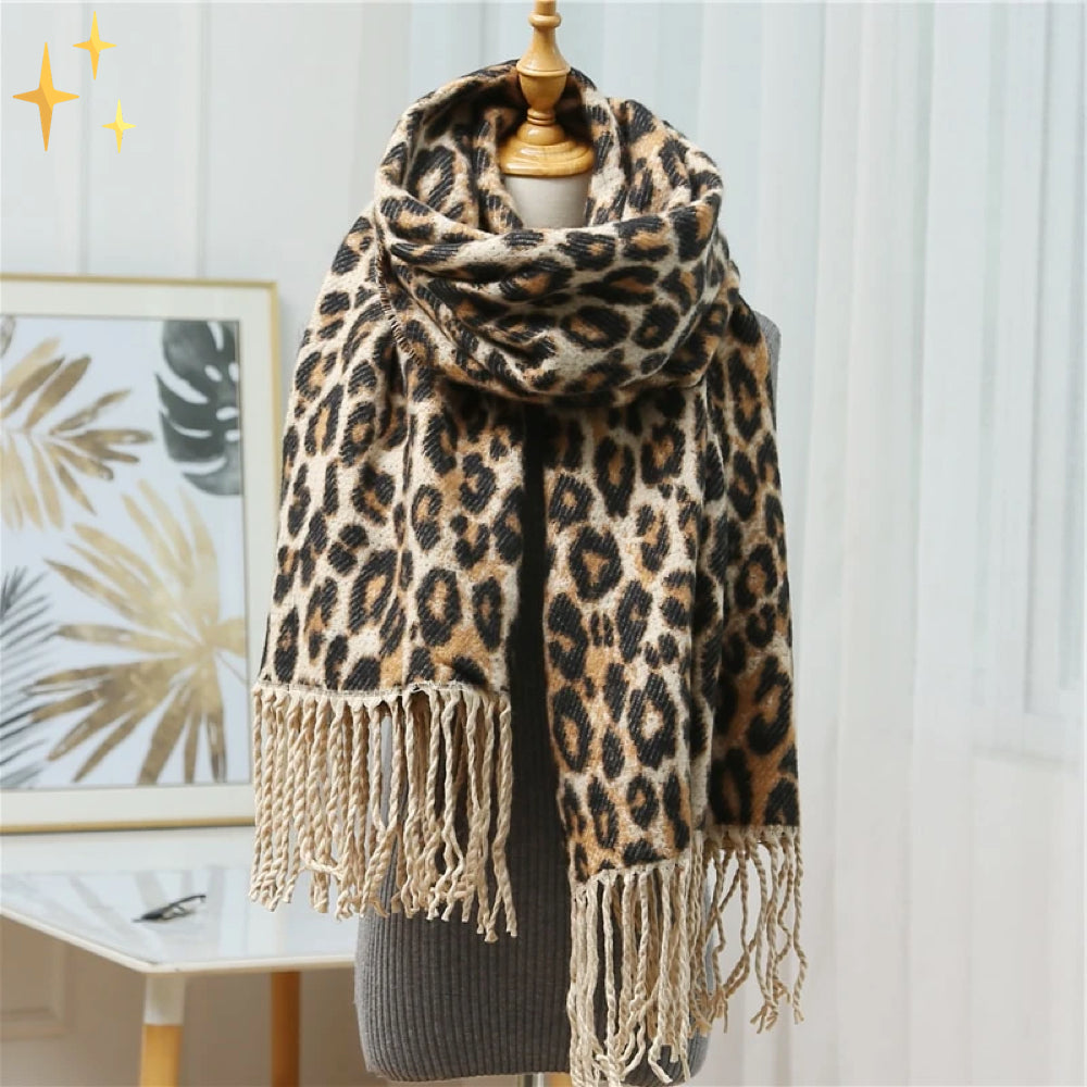 Gebreide Sjaal met Leopardprint – Warme Wintersjaal met Kwasten – Stijlvolle Luxe Damessjaal Accessoire | Sulvida