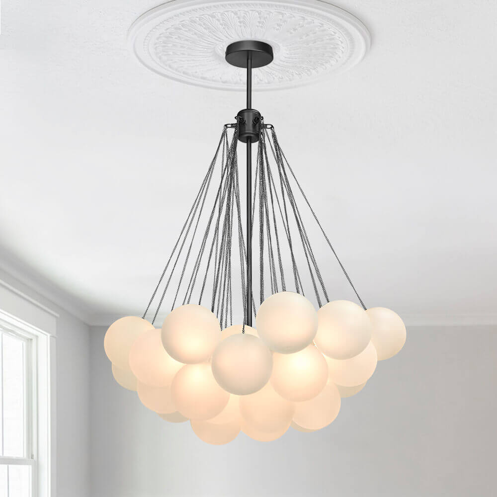 Glazen Bellenhanglamp Mat Opaal Cluster 19 of 37 Bollen Goud Zwart Modern Design Eetkamer Woonkamer E26 | Sulvida