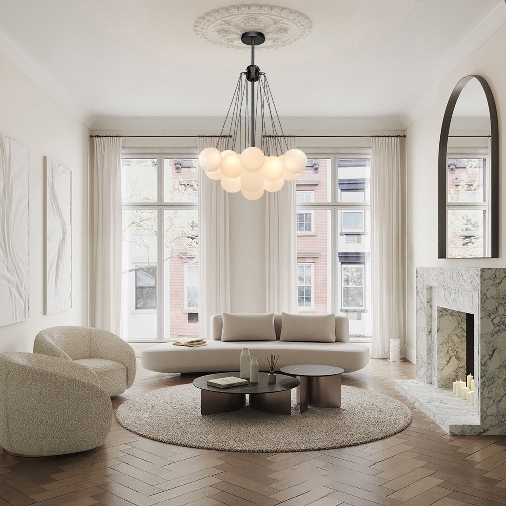 Glazen Bellenhanglamp Mat Opaal Cluster 19 of 37 Bollen Goud Zwart Modern Design Eetkamer Woonkamer E26 | Sulvida