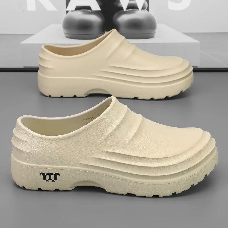 Professionele Werkschoenen Zwart Antislip Keuken Horeca Slip-On Instappers Oliebestendig Comfortabel Veilig | Sulvida