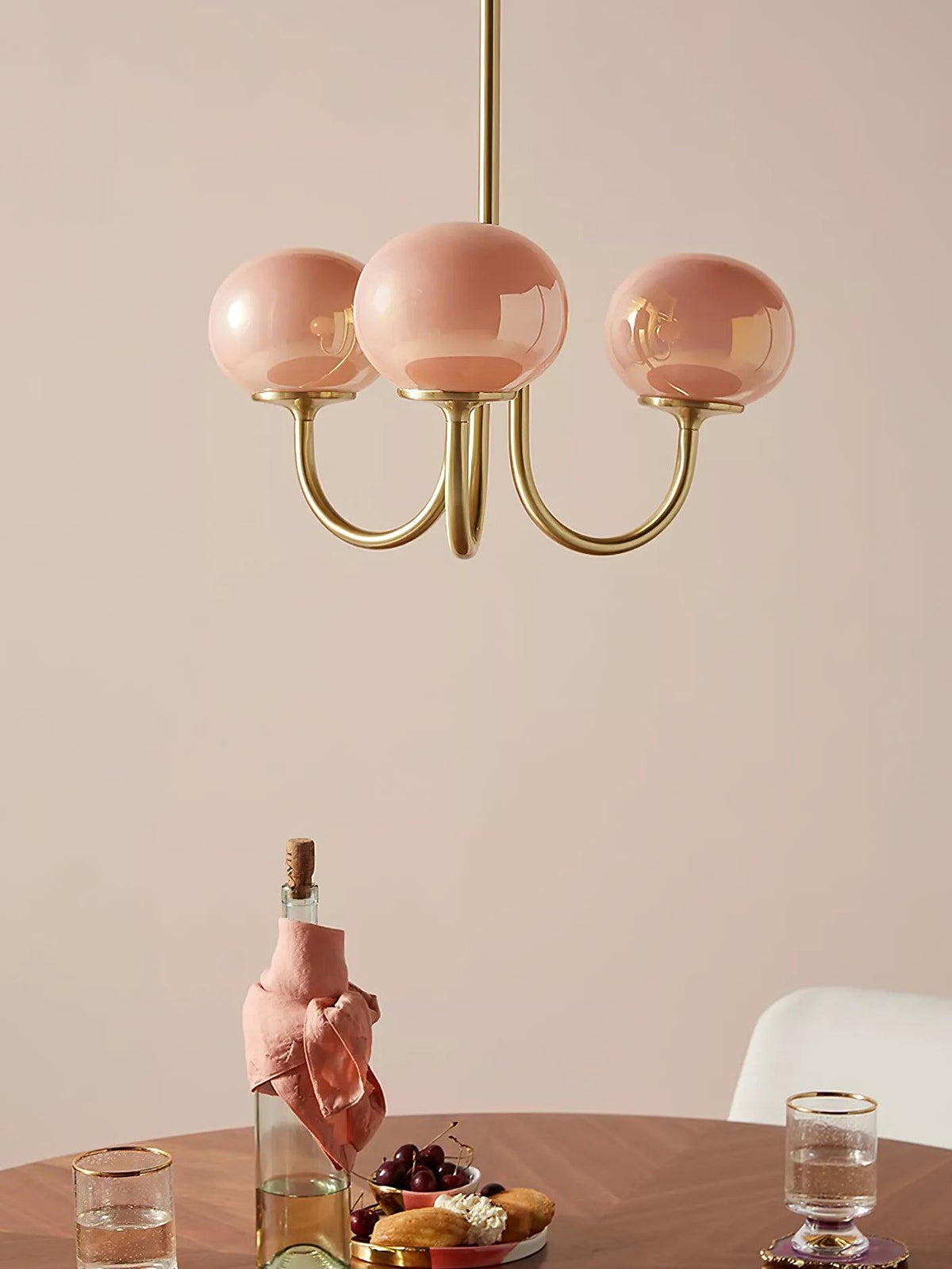 Glazen kroonluchter met metalen armatuur ø46cm & ø67cm 3 of 5 lichtpunten roze wit crème koper chroom | Sulvida