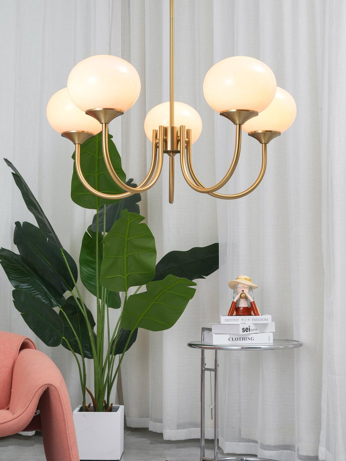 Glazen kroonluchter met metalen armatuur ø46cm & ø67cm 3 of 5 lichtpunten roze wit crème koper chroom | Sulvida