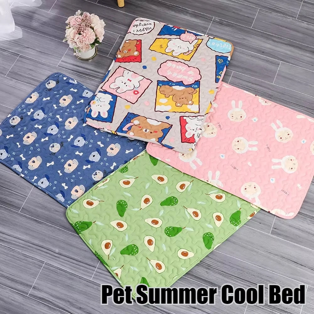 Tapis rafraîchissant pour chats et petits chiens – coussin doux et confortable avec dessous antidérapant pour animaux | Sulvida