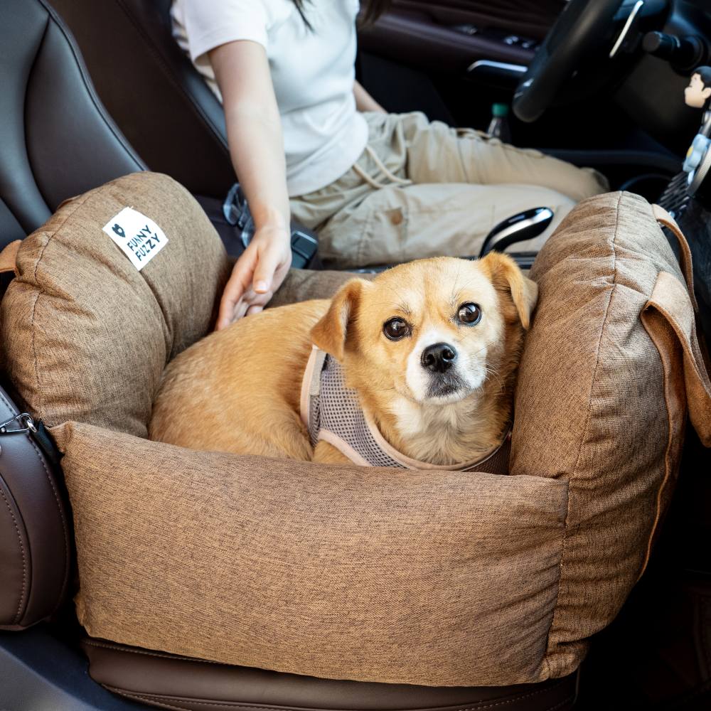 Autostoel voor Honden met Veiligheidsgordel Zacht Reiskussen Wasbare Hoes Comfort Thuis en Onderweg Bescherming | Sulvida
